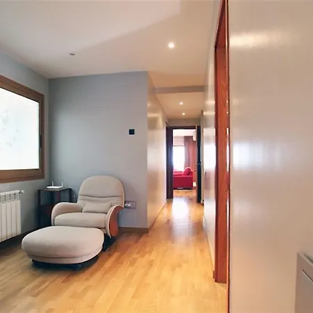 Wonderful 4 Bedroom In * Sitges