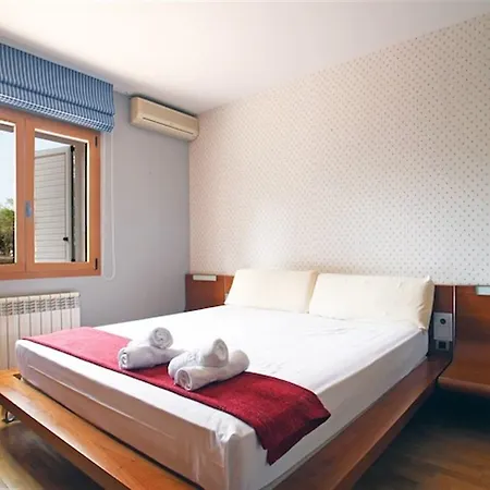 Wonderful 4 Bedroom In Apartman *